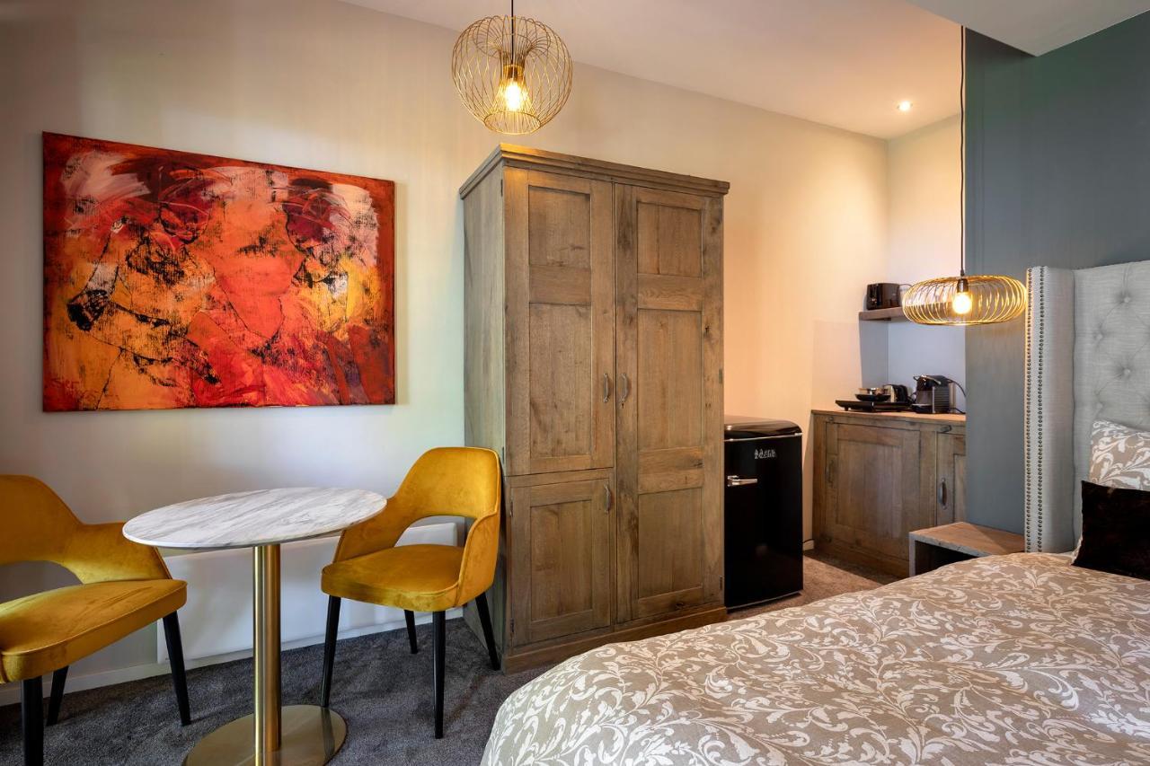 Bed and Breakfast Aubergine Logeren & Dineren Tegelen Esterno foto